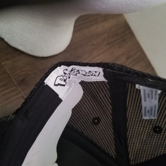 Pokemon Pokeball Youth Cap - Picture 6 of 7